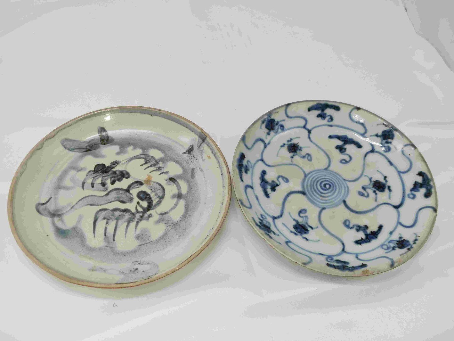 清雍正乾隆青花神獸靈芝紋盤問1723-1796年 ( 2404050)