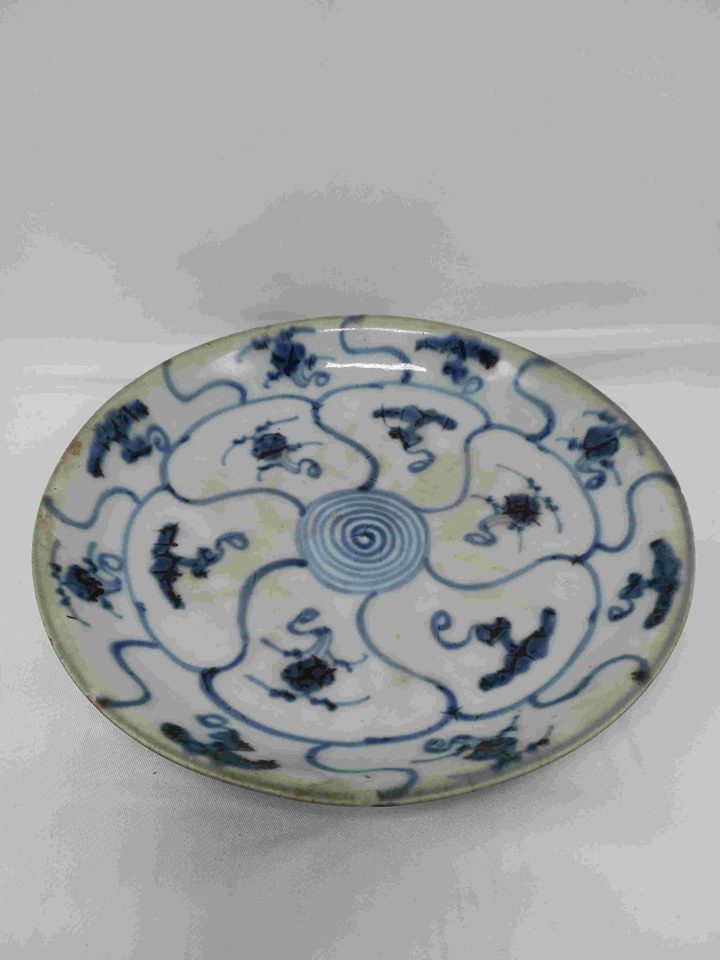 清雍正乾隆青花神獸靈芝紋盤問1723-1796年 ( 2404050)
