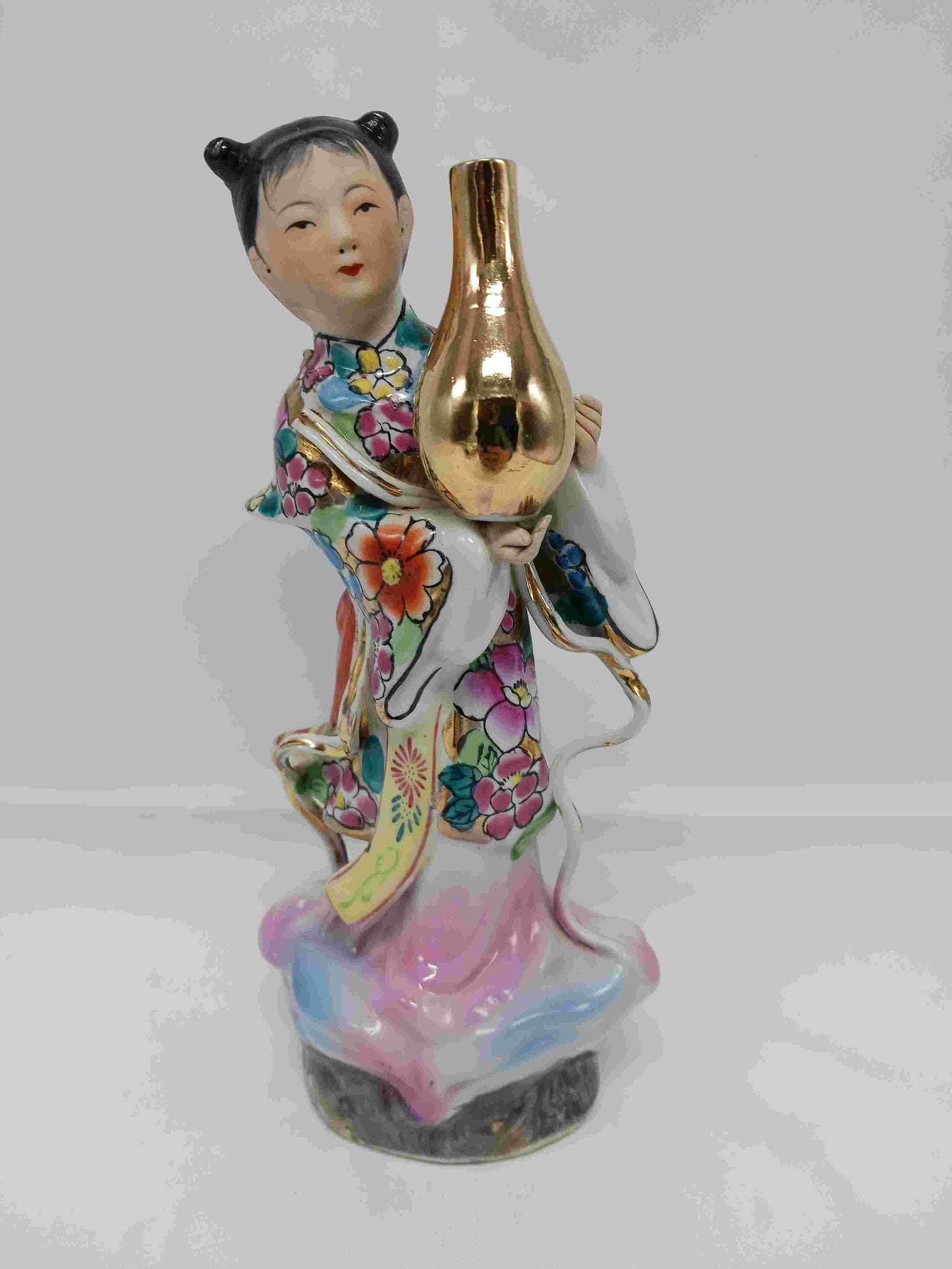 20世紀中後期仿同治粉彩雙耳瓶,粉彩玉女像 ( 2404055)