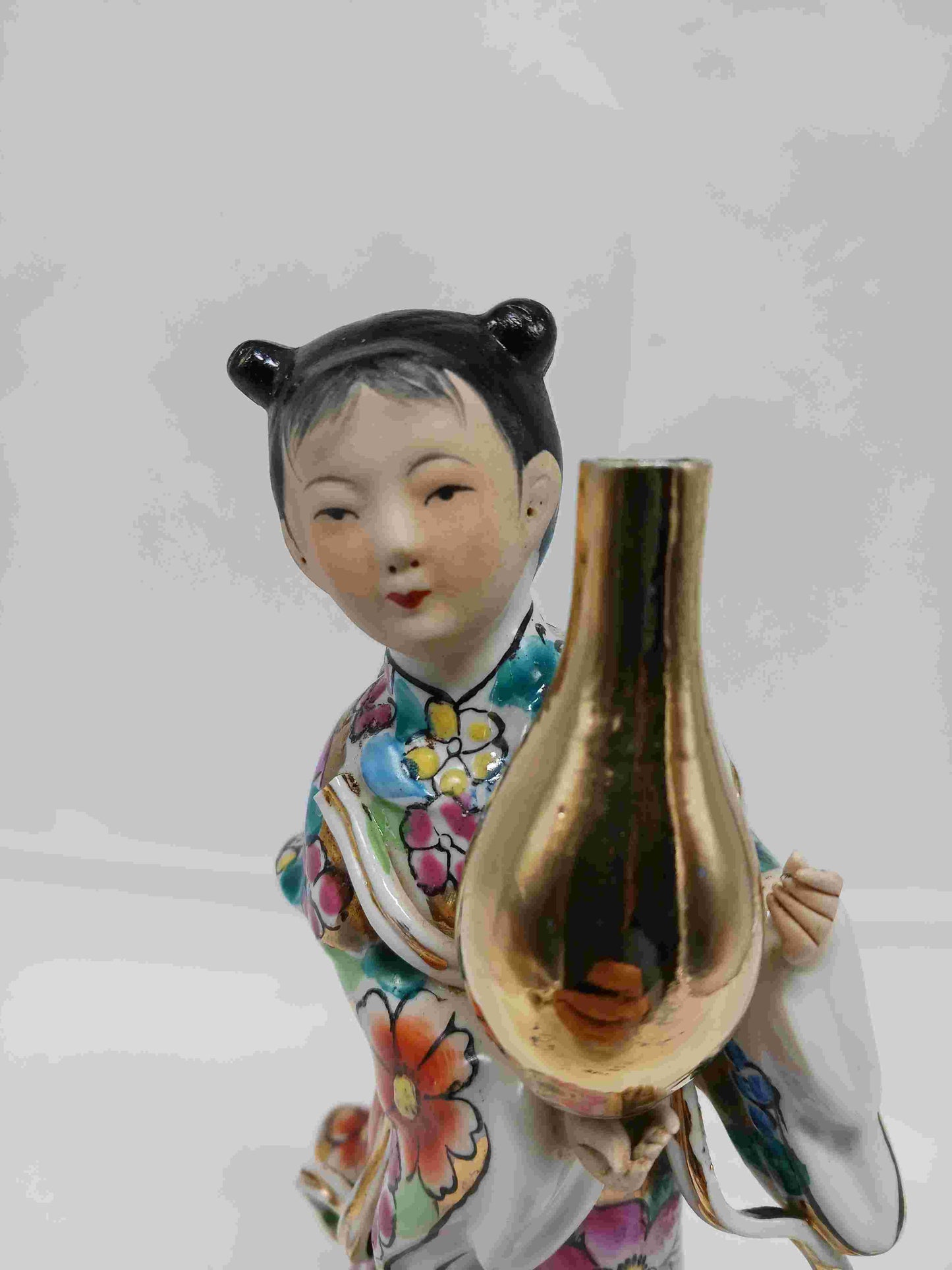 20世紀中後期仿同治粉彩雙耳瓶,粉彩玉女像 ( 2404055)