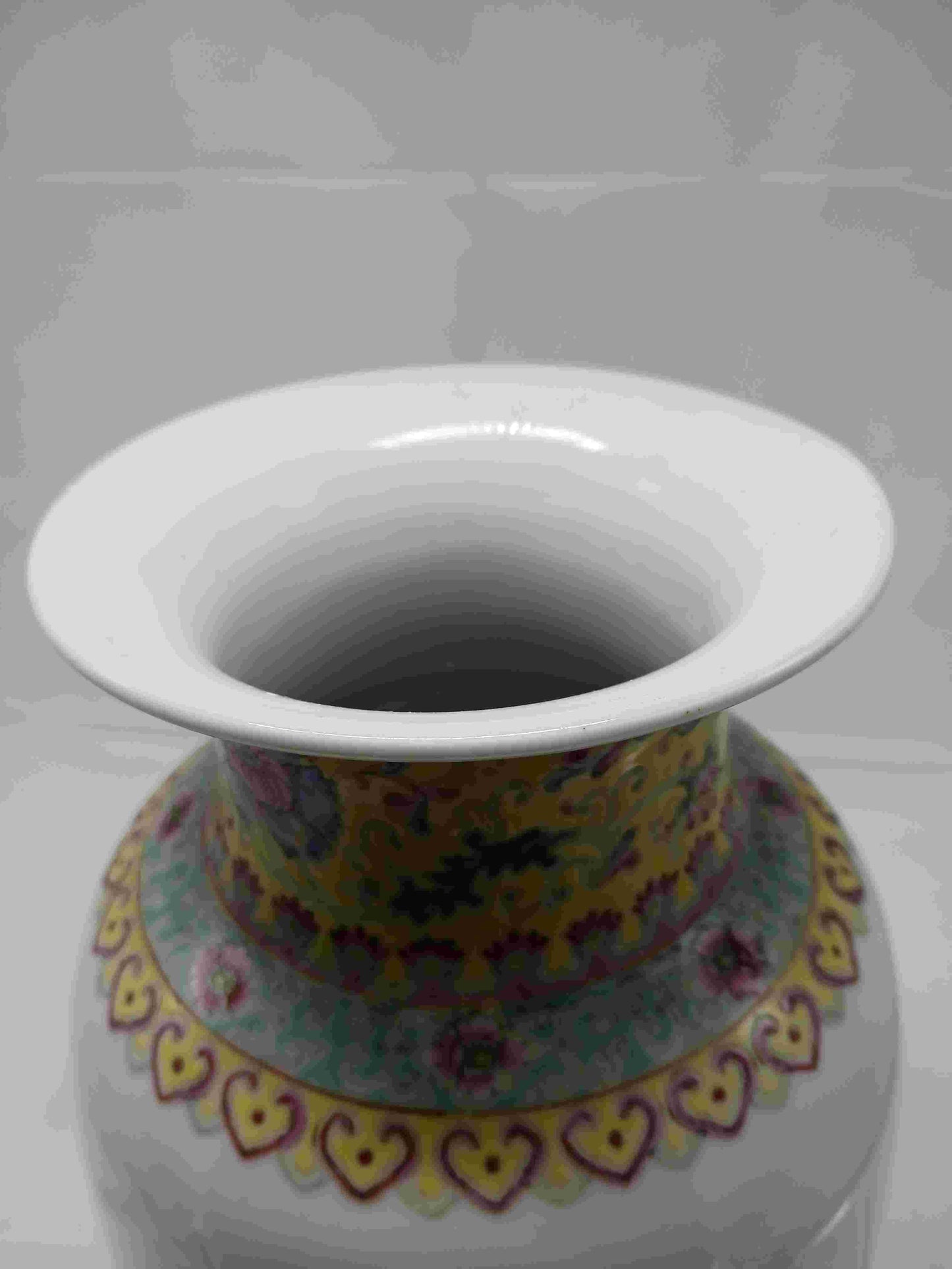 20世紀中期粉彩花鳥紋瓶 ( 2404056)