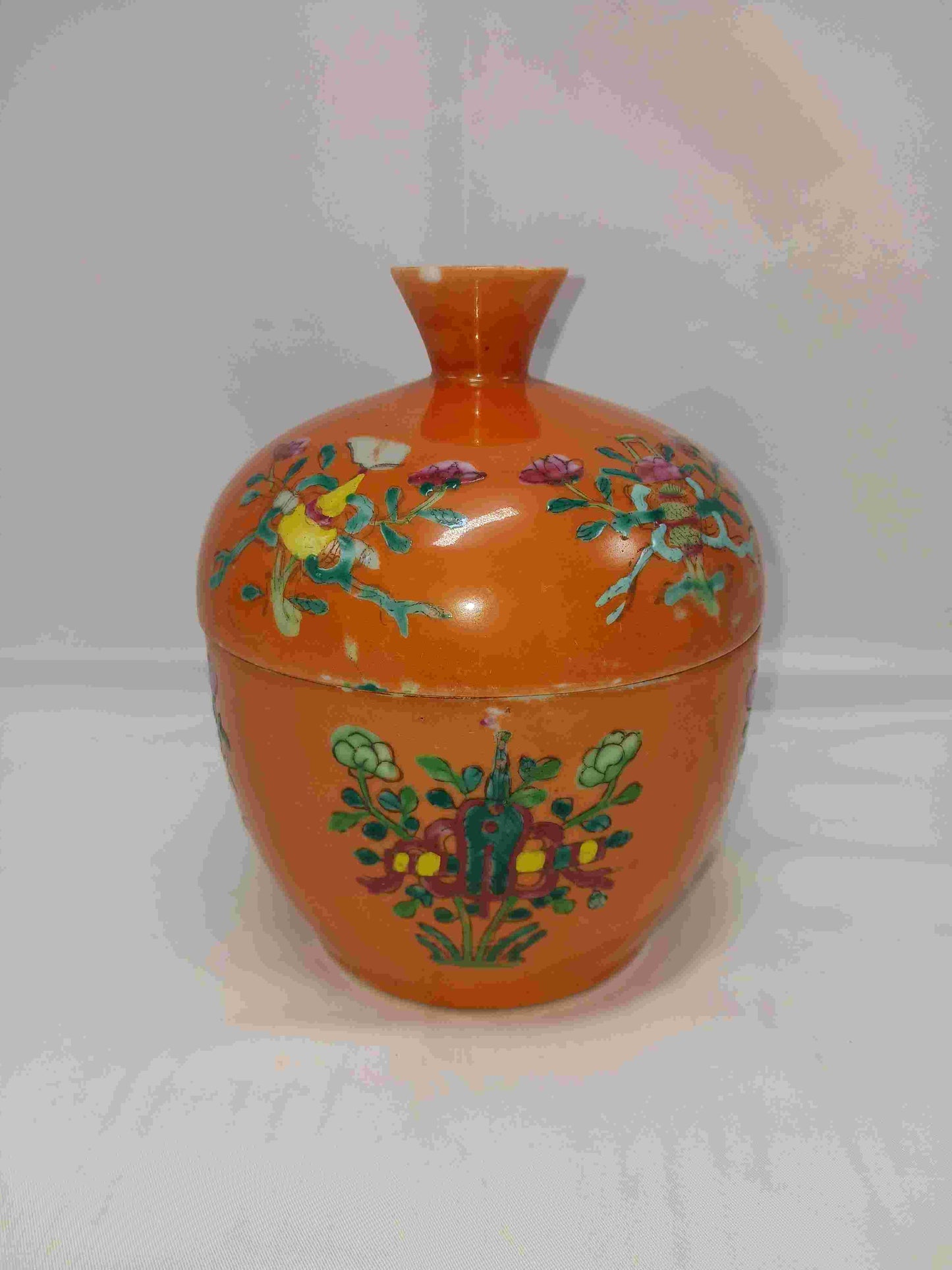 晚清珊瑚紅釉粉彩雜寶紋瓷蓋缸1875-1911年 ( 2406094 )