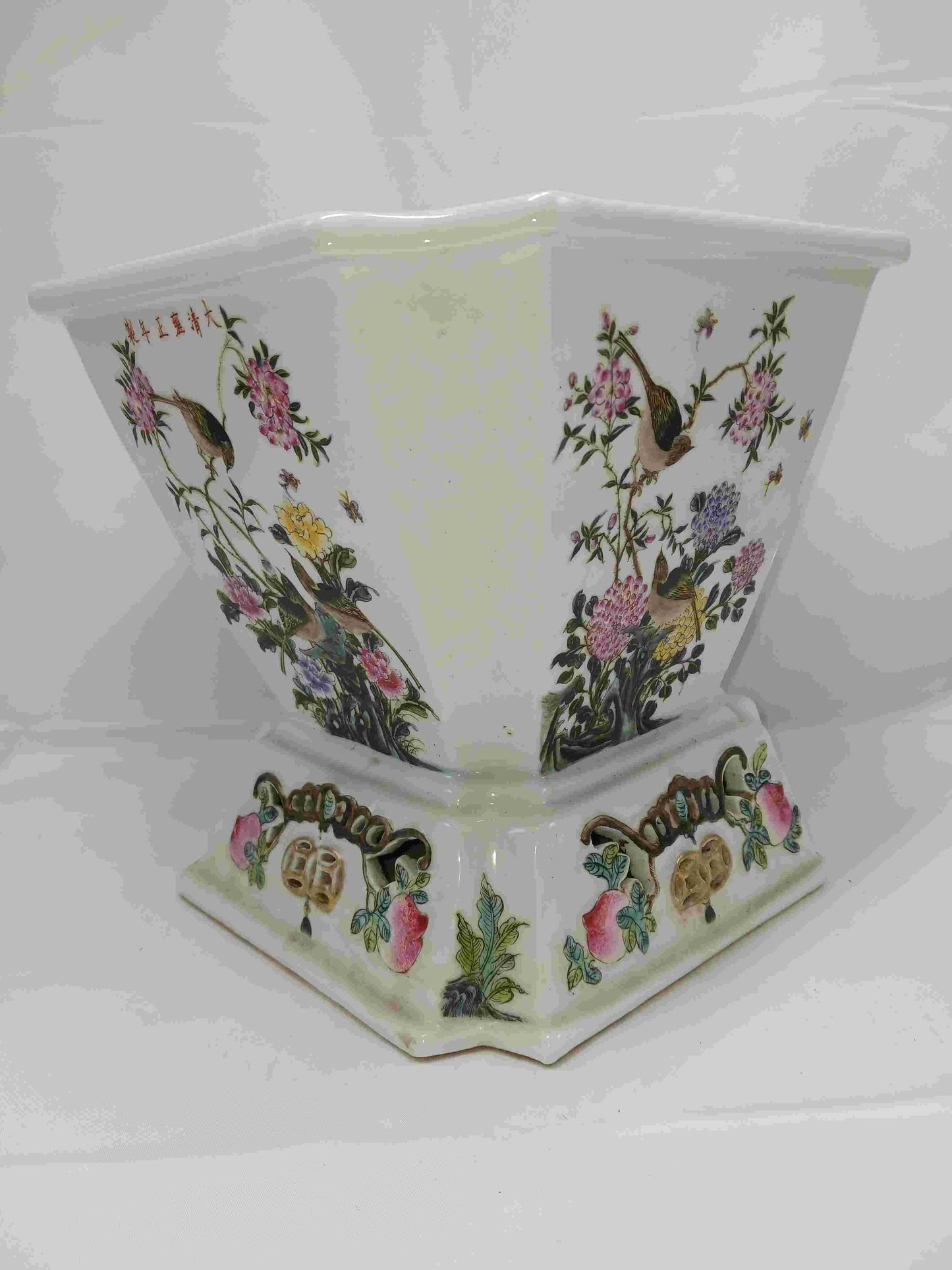 民國粉彩描金福在眼前花鳥紋花盆1912-1949年 ( 2406095 )