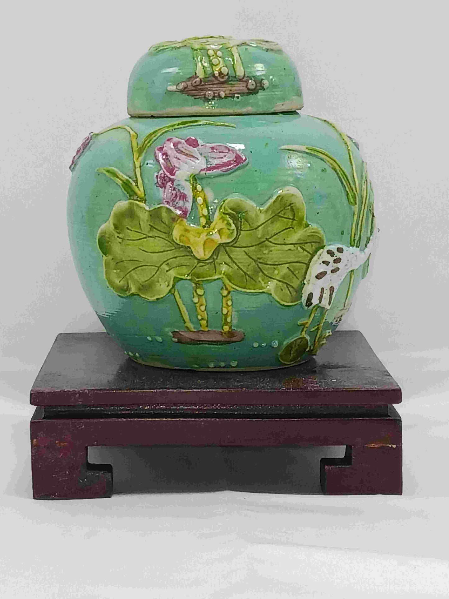 Turquoise green glazed pastel porcelain jar with Lianke plastic cover, Republic of China, 1912-1949 (2406096)