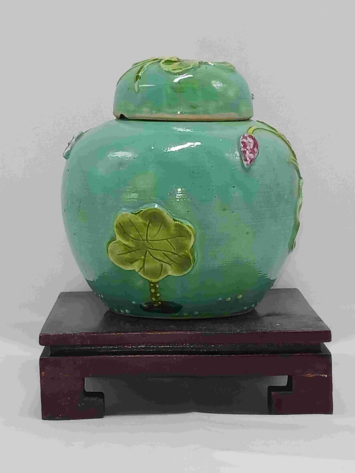 Turquoise green glazed pastel porcelain jar with Lianke plastic cover, Republic of China, 1912-1949 (2406096)