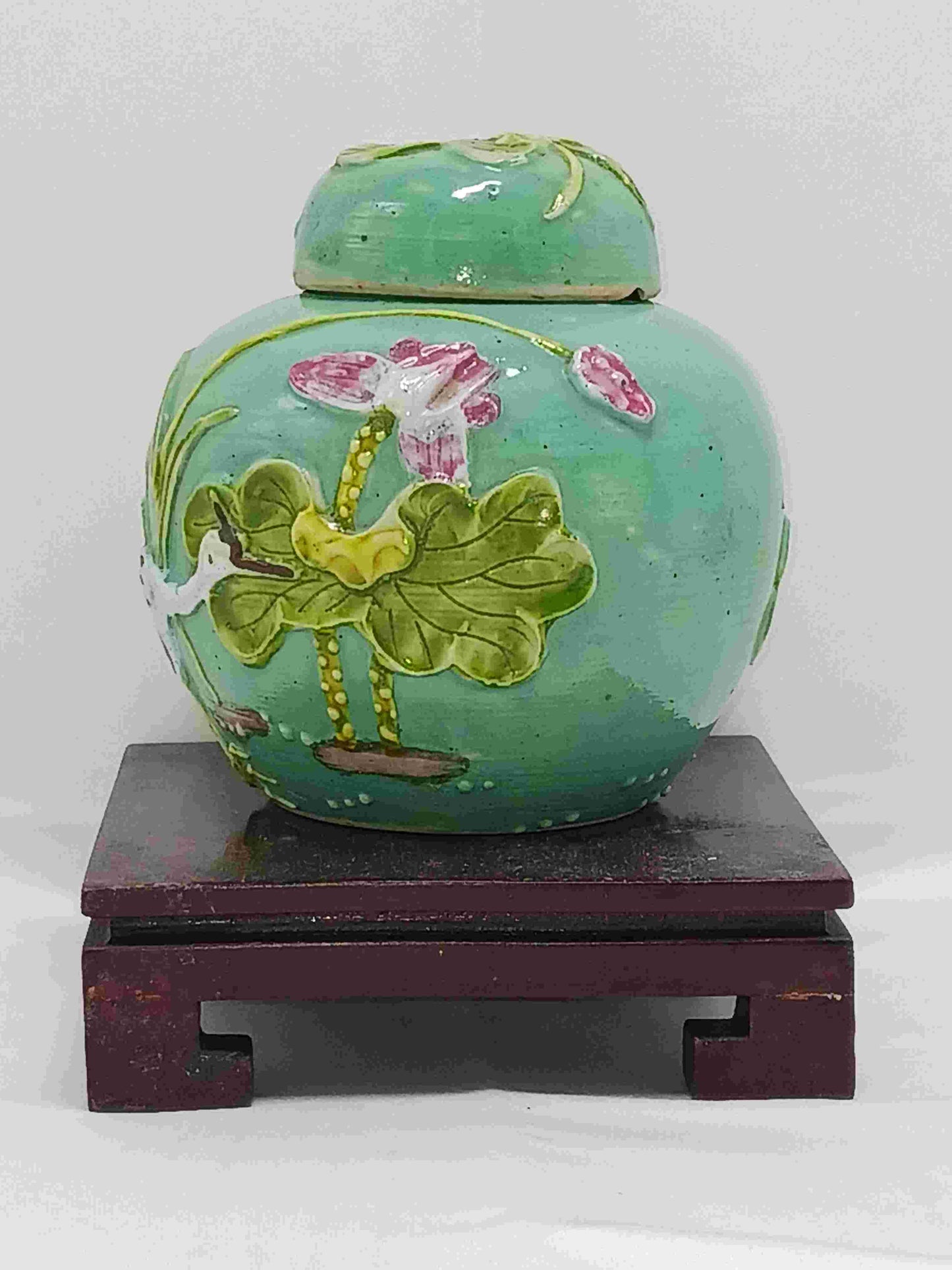 Turquoise green glazed pastel porcelain jar with Lianke plastic cover, Republic of China, 1912-1949 (2406096)